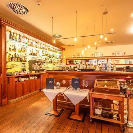 宾兹大酒店 酒店 5*