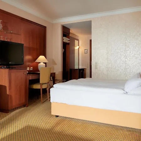 Grand Hotel 5*