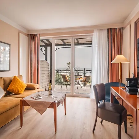 Grand Hotel 5*