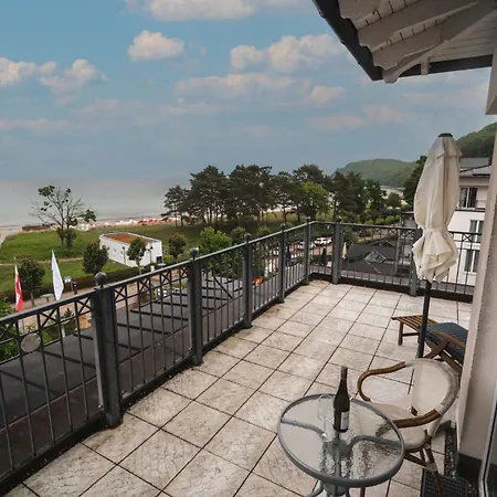 Grand 5* Binz