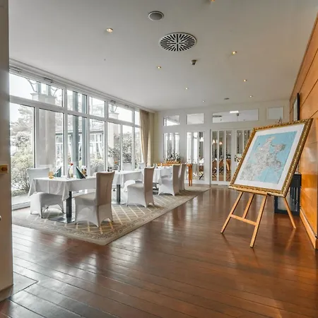 Hotel Grand 5*